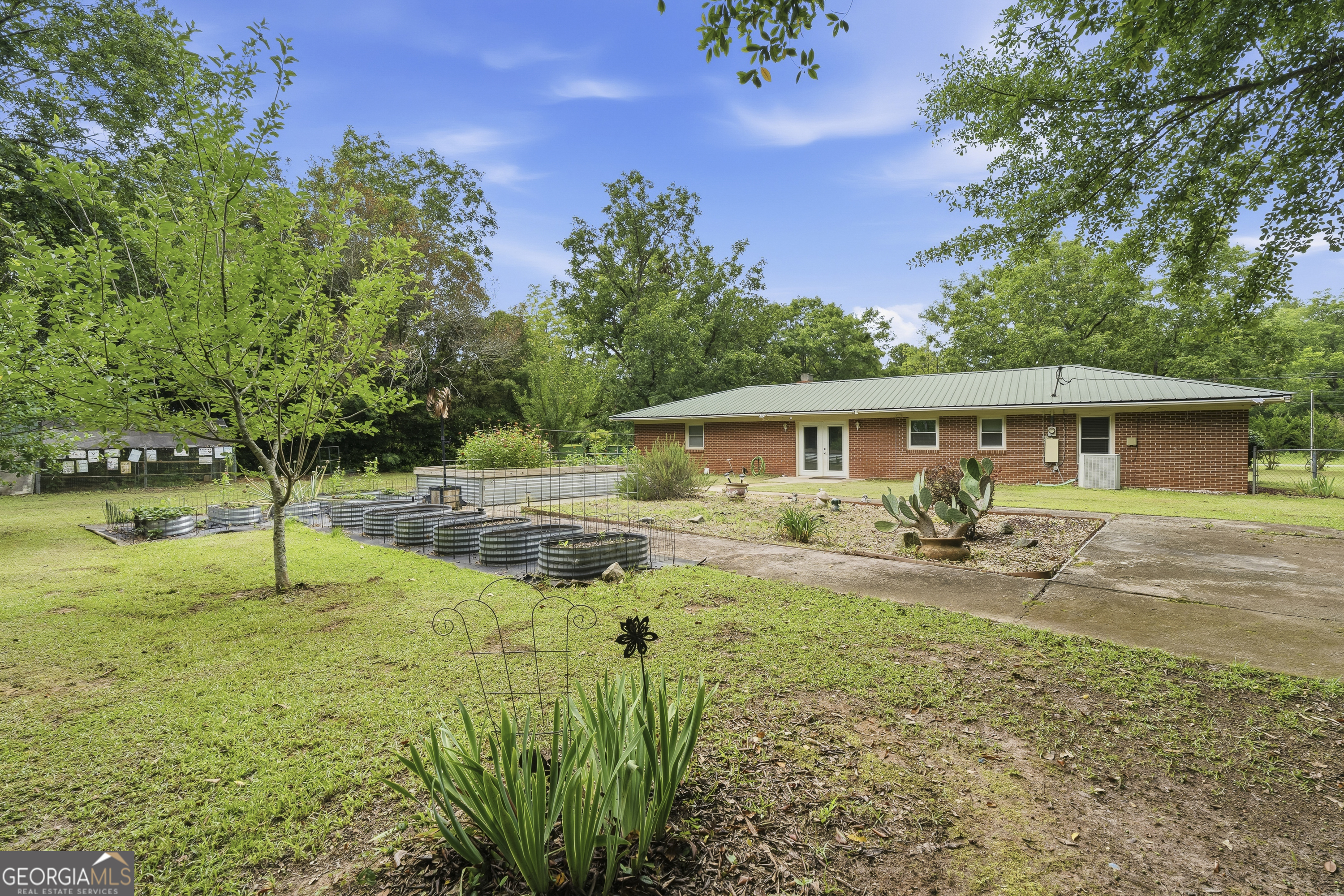 380 Highway 96 E Jeffersonville GA 31044