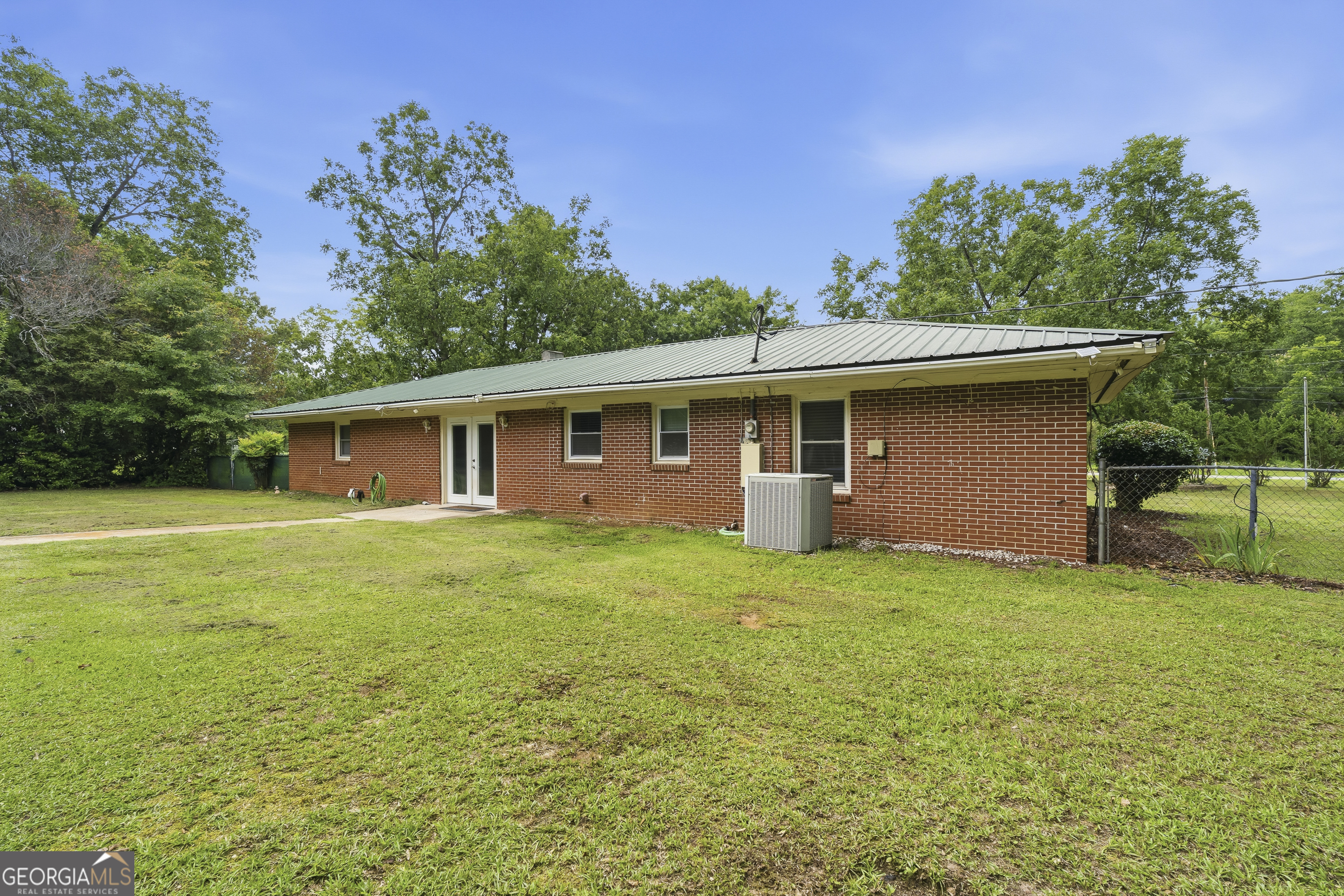 380 Highway 96 E Jeffersonville GA 31044
