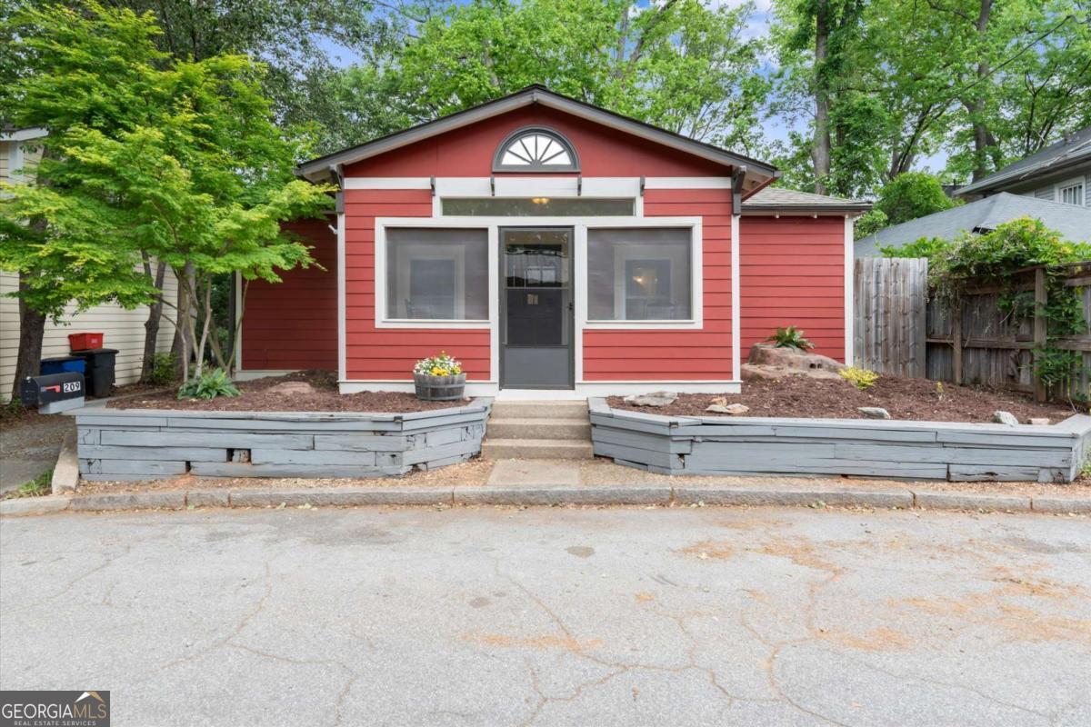 209 Hampshire Avenue Decatur GA 30030