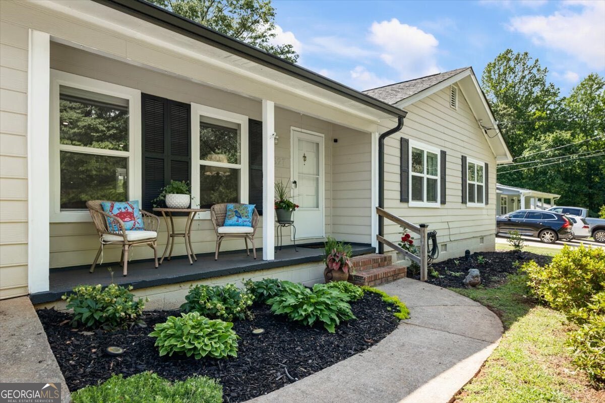 5627 Pinewood Drive Flowery Branch GA 30542