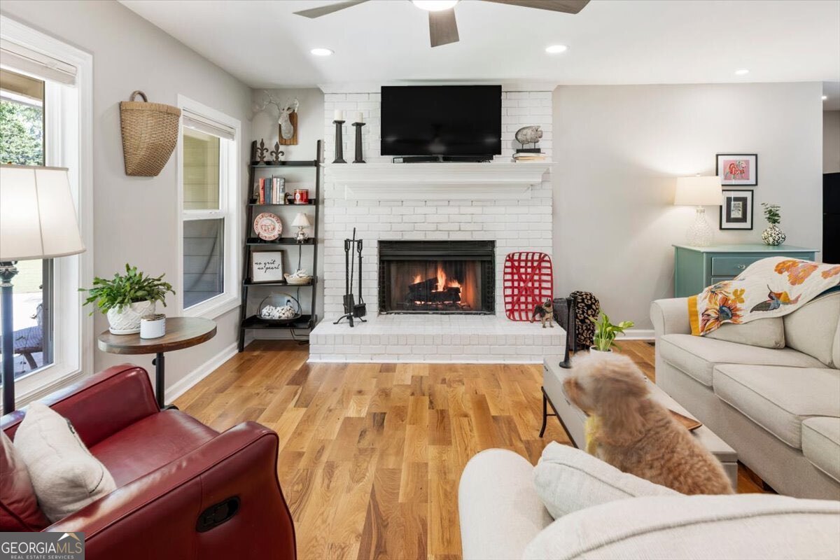 5627 Pinewood Drive Flowery Branch GA 30542