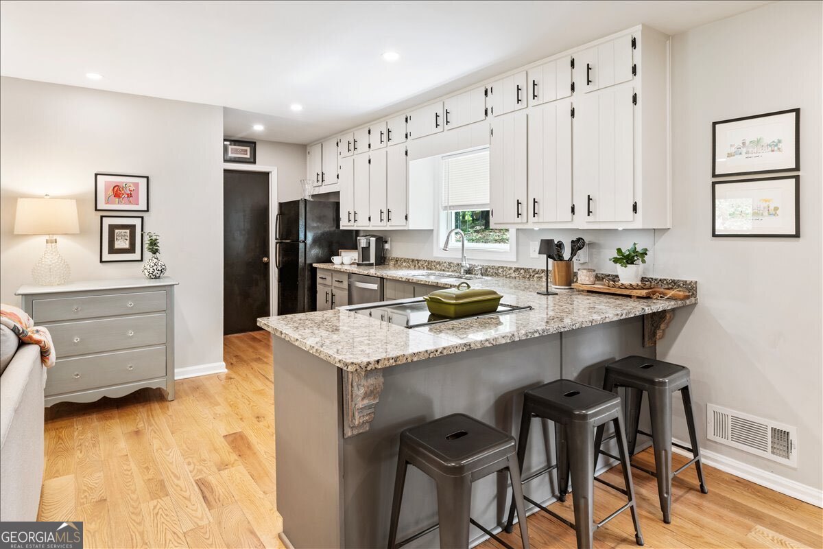 5627 Pinewood Drive Flowery Branch GA 30542