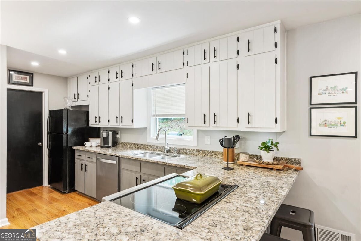 5627 Pinewood Drive Flowery Branch GA 30542
