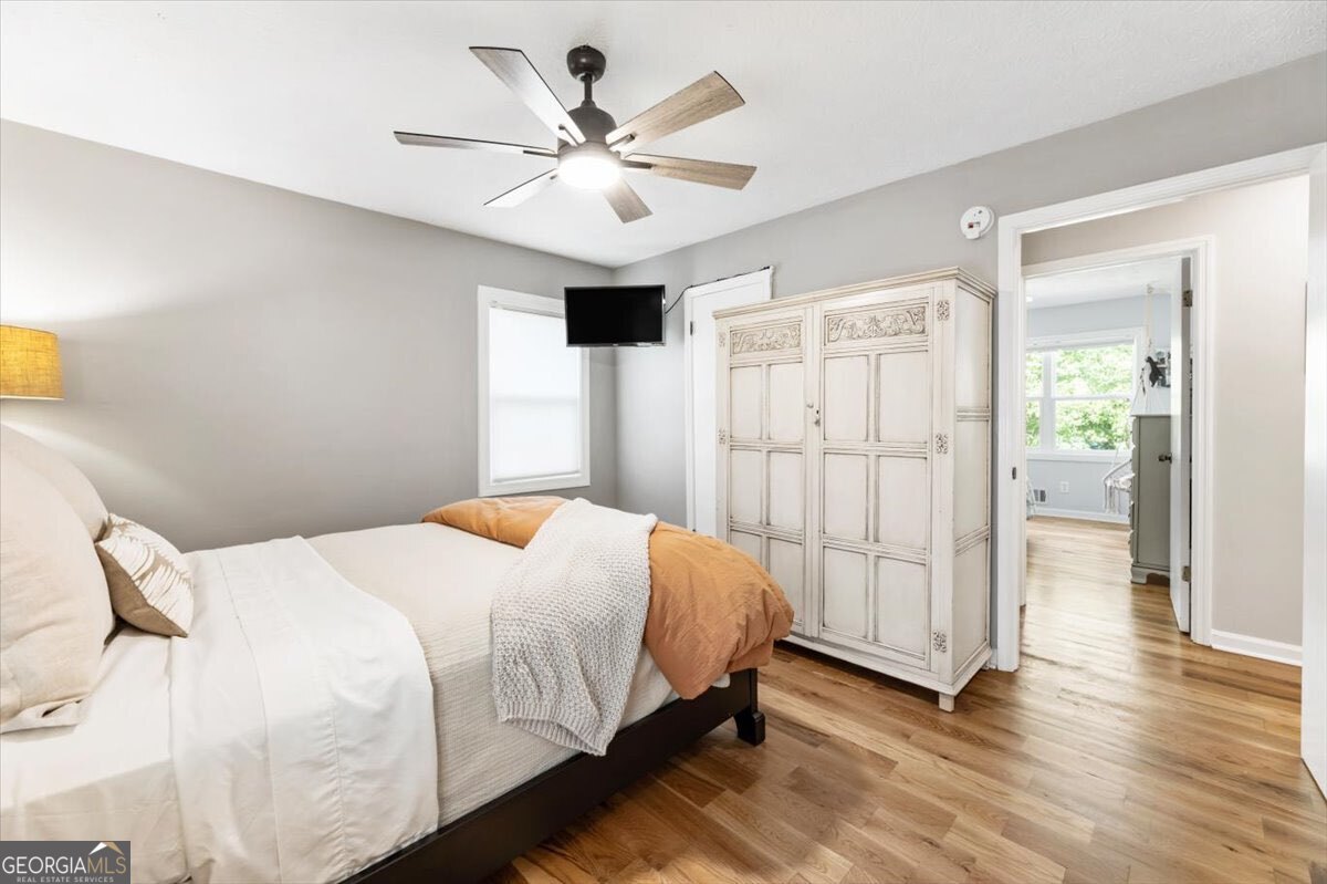 5627 Pinewood Drive Flowery Branch GA 30542