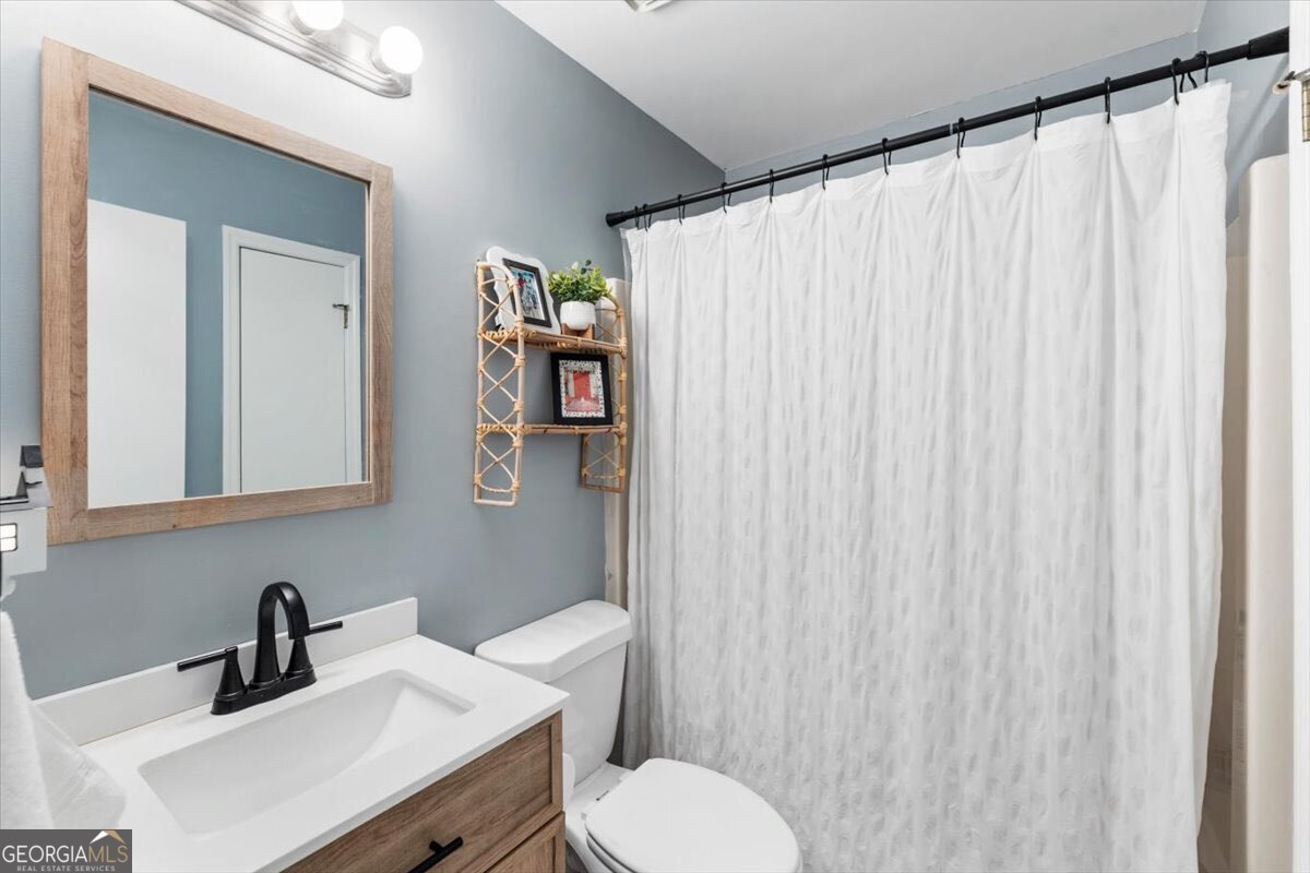 5627 Pinewood Drive Flowery Branch GA 30542