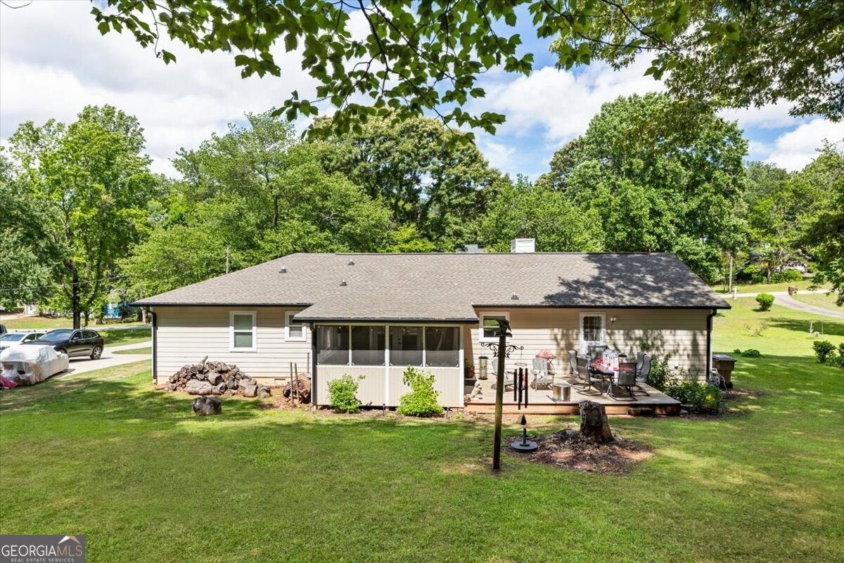 5627 Pinewood Drive Flowery Branch GA 30542