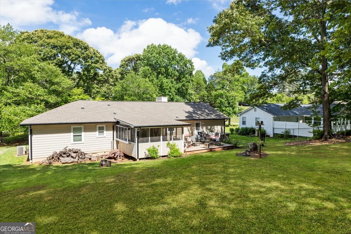 5627 Pinewood Drive Flowery Branch GA 30542