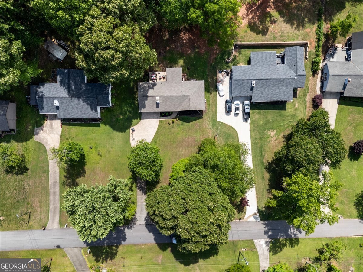 5627 Pinewood Drive Flowery Branch GA 30542