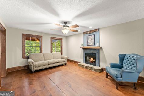 5013 Porter Springs Road Dahlonega GA 30533