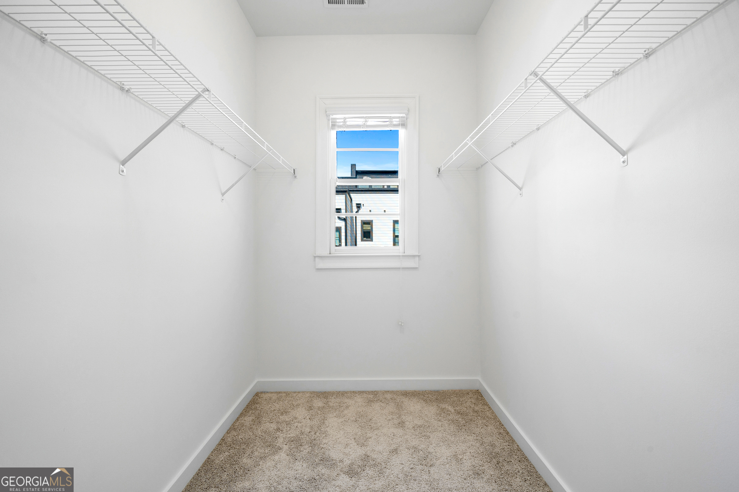 552 Ember Lane NW Atlanta GA 30318