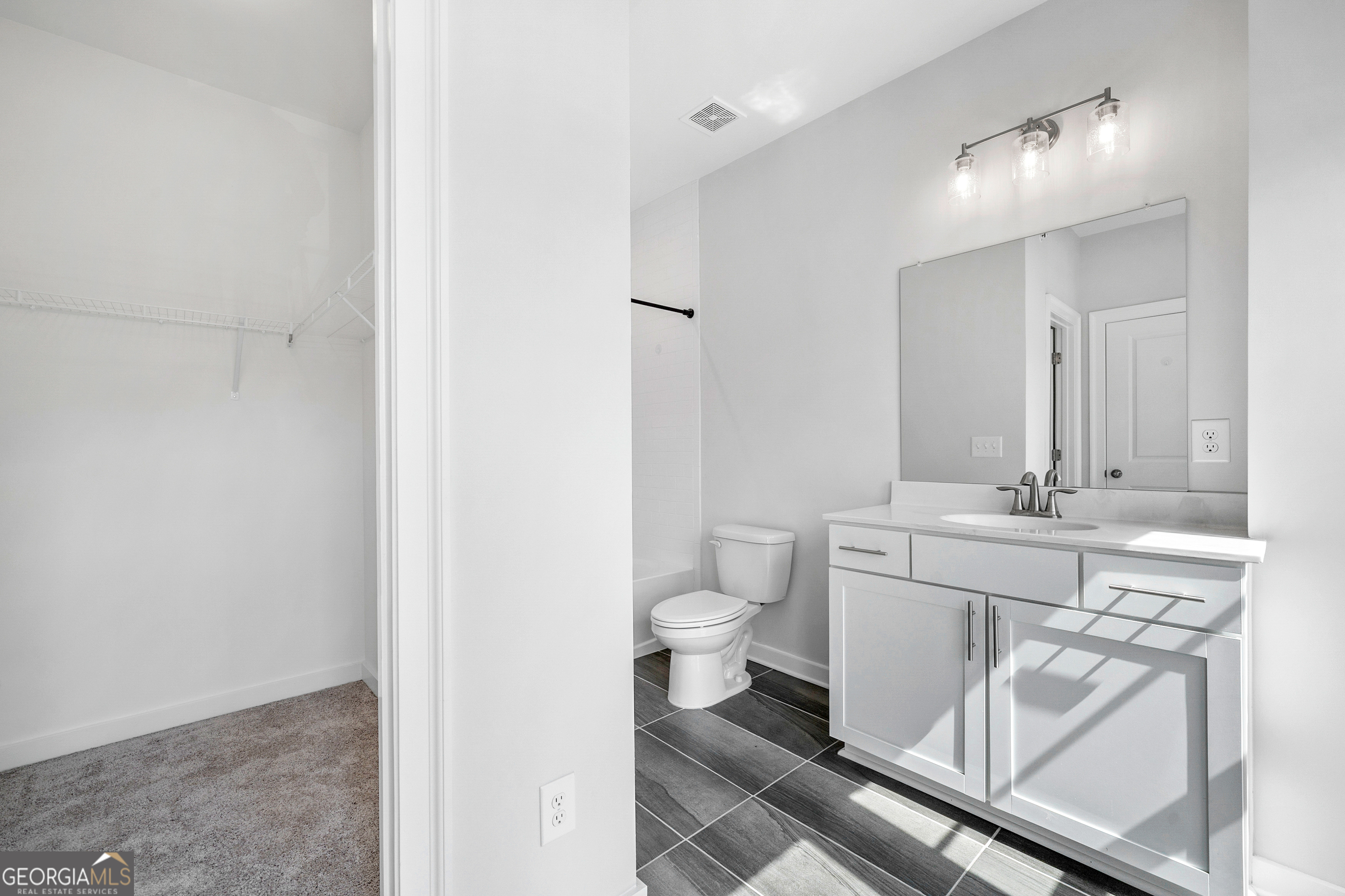 552 Ember Lane NW Atlanta GA 30318