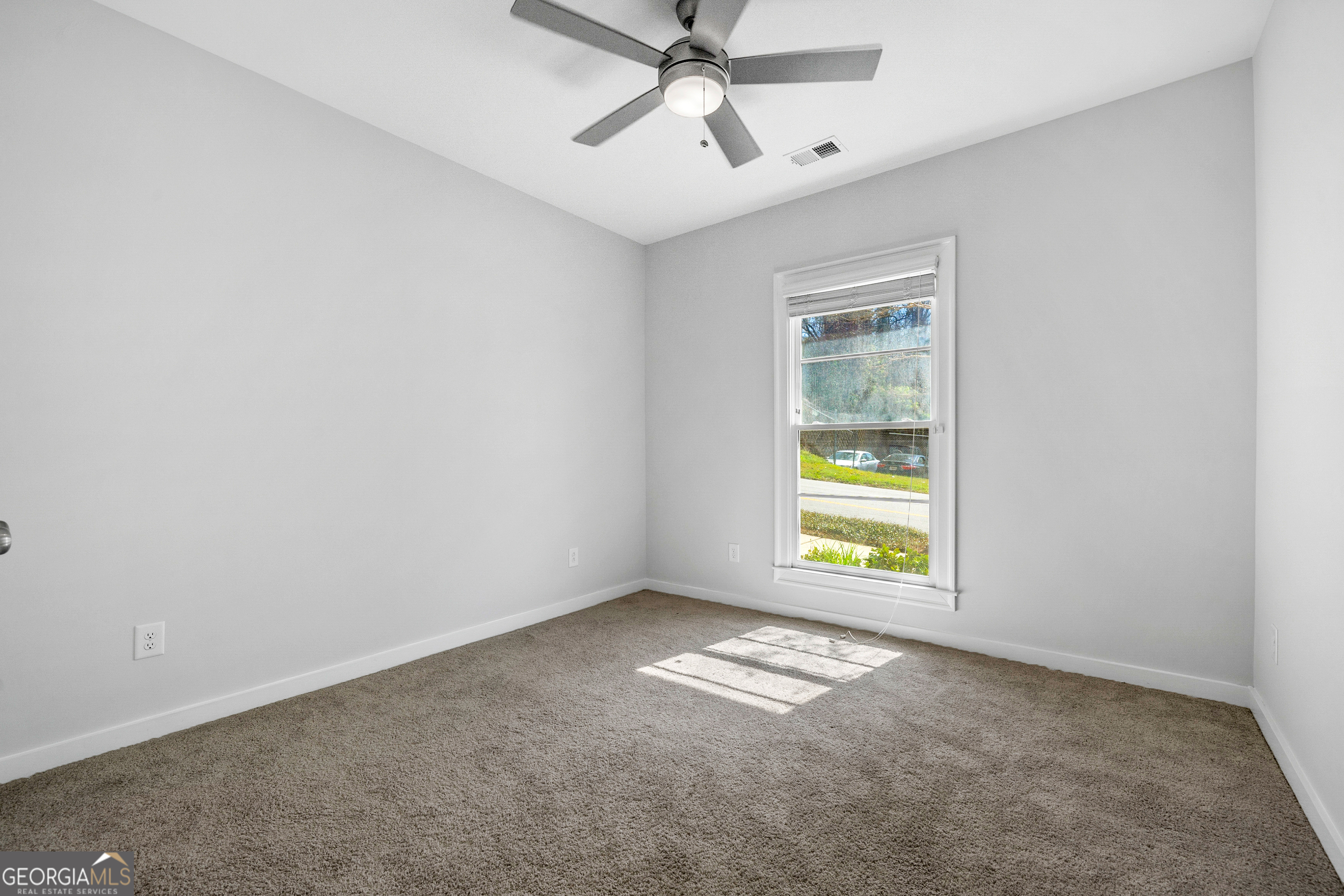 552 Ember Lane NW Atlanta GA 30318