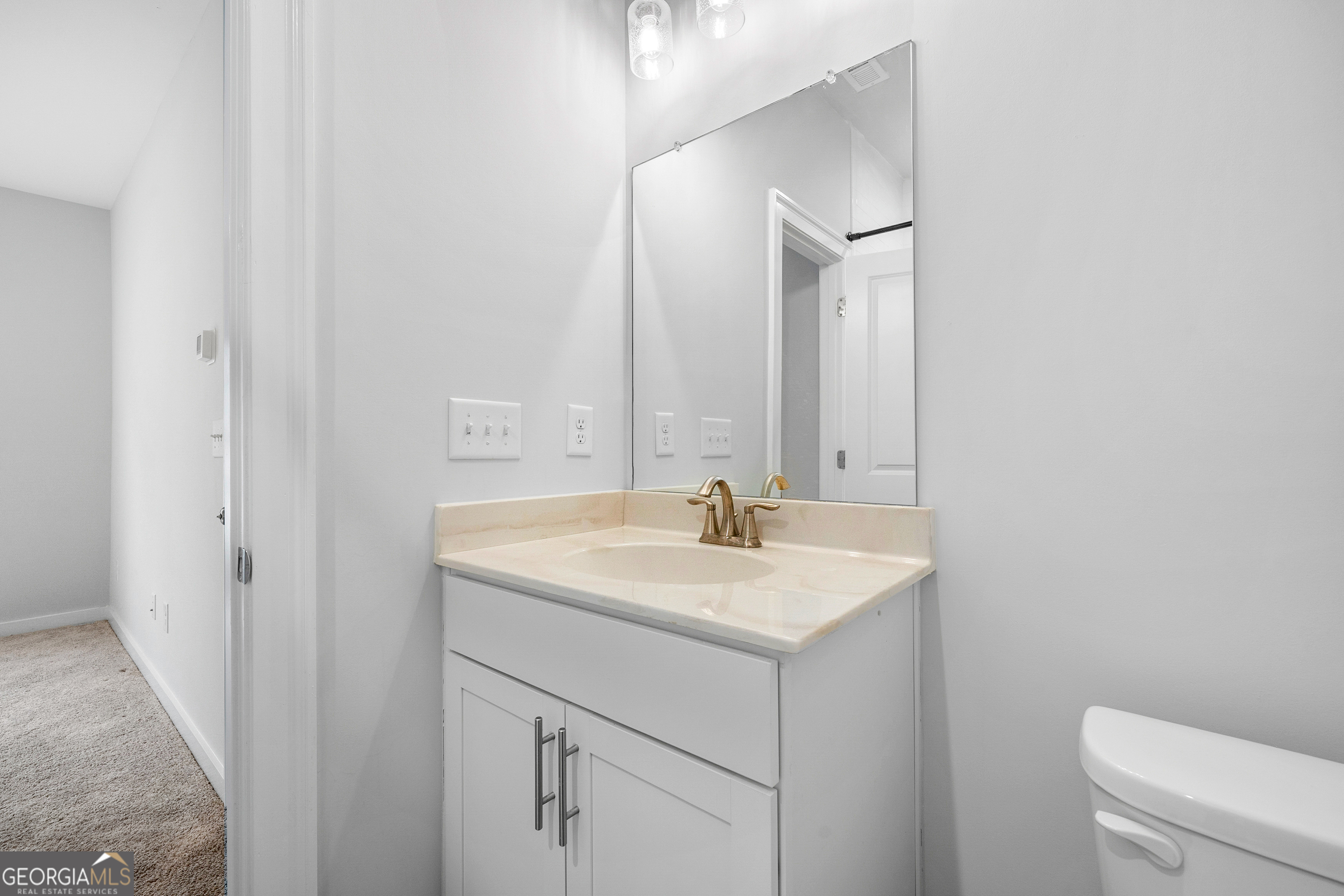 552 Ember Lane NW Atlanta GA 30318
