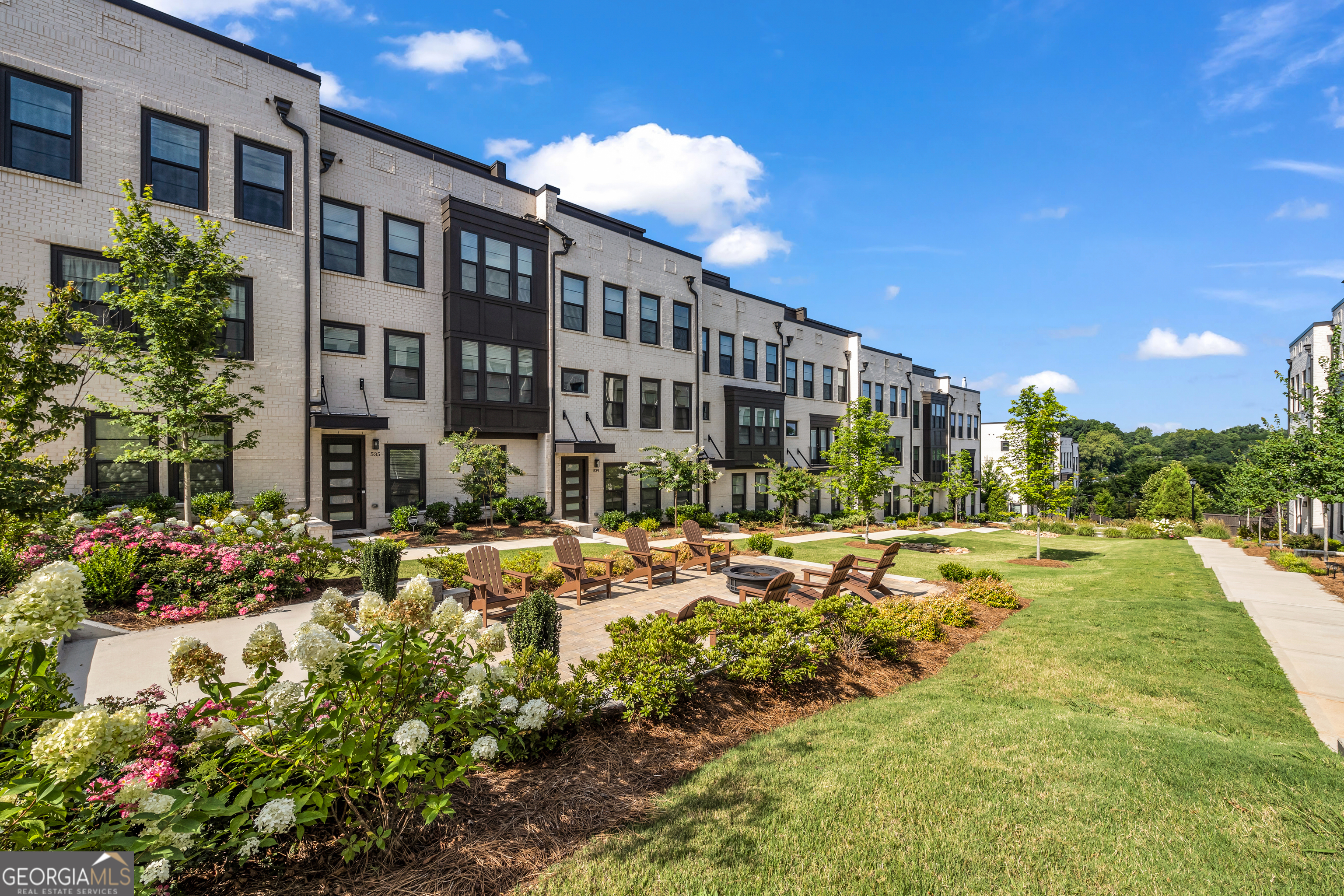552 Ember Lane NW Atlanta GA 30318