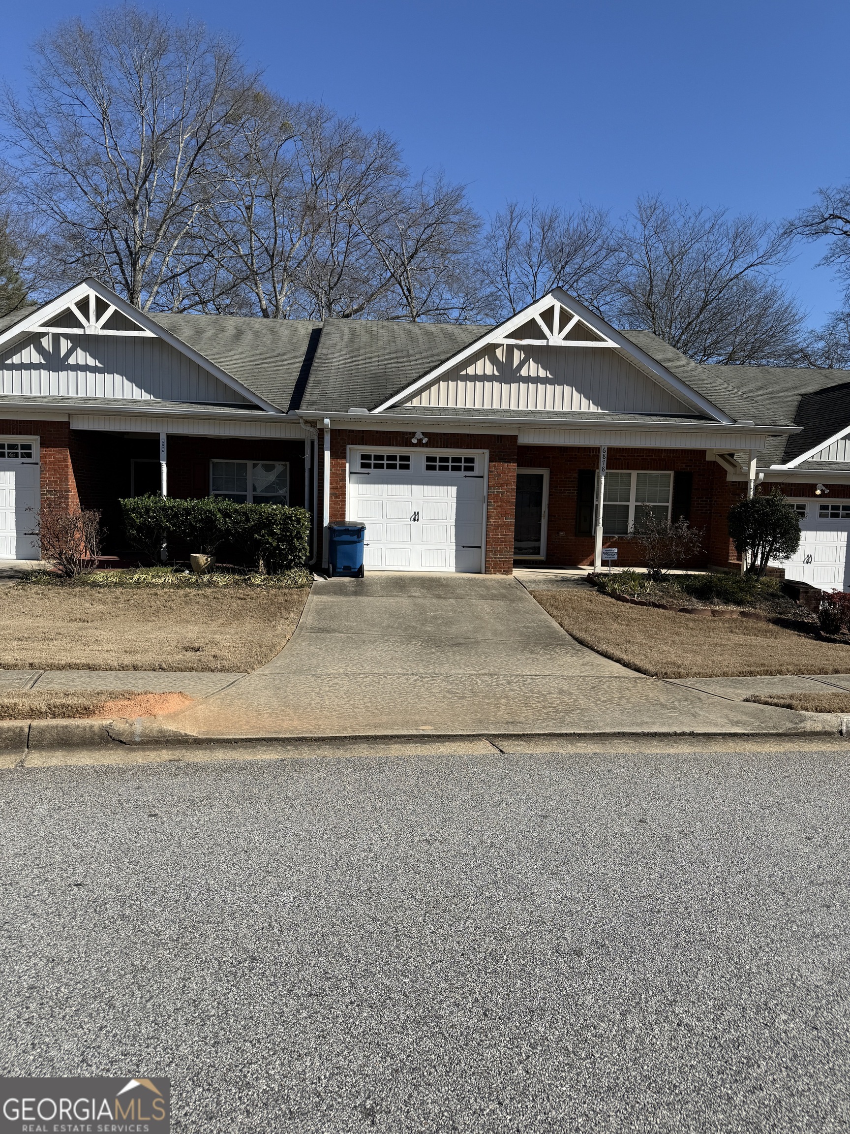 6878 Tara Oaks Drive Riverdale GA 30274
