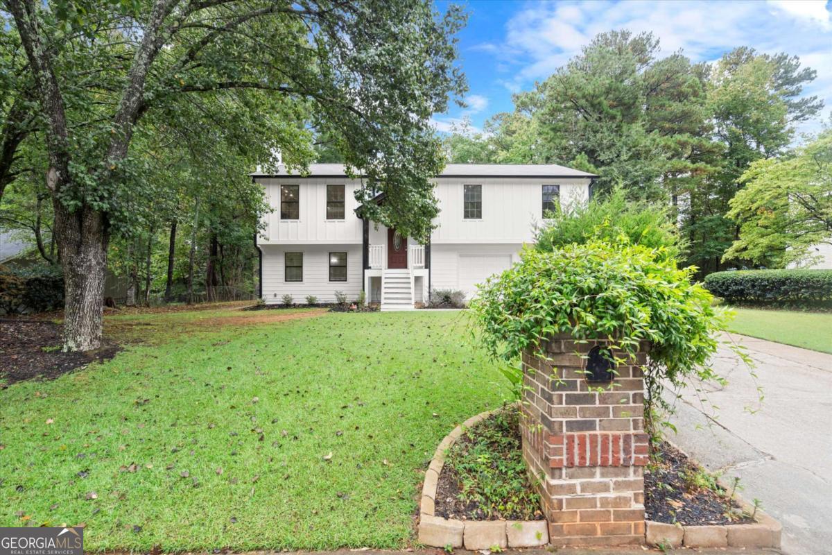 485 Sheringham Court Roswell GA 30076