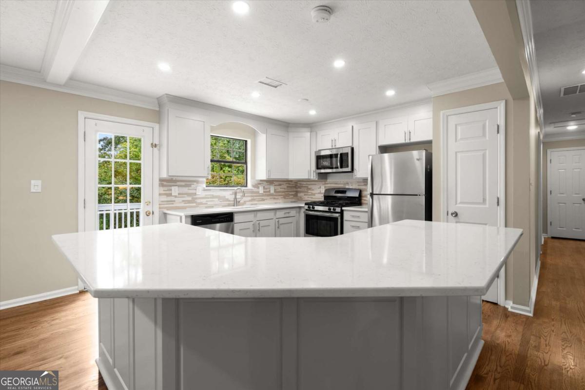 485 Sheringham Court Roswell GA 30076