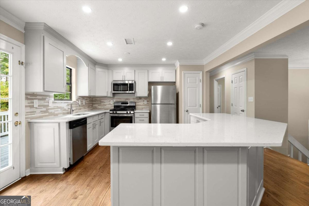 485 Sheringham Court Roswell GA 30076