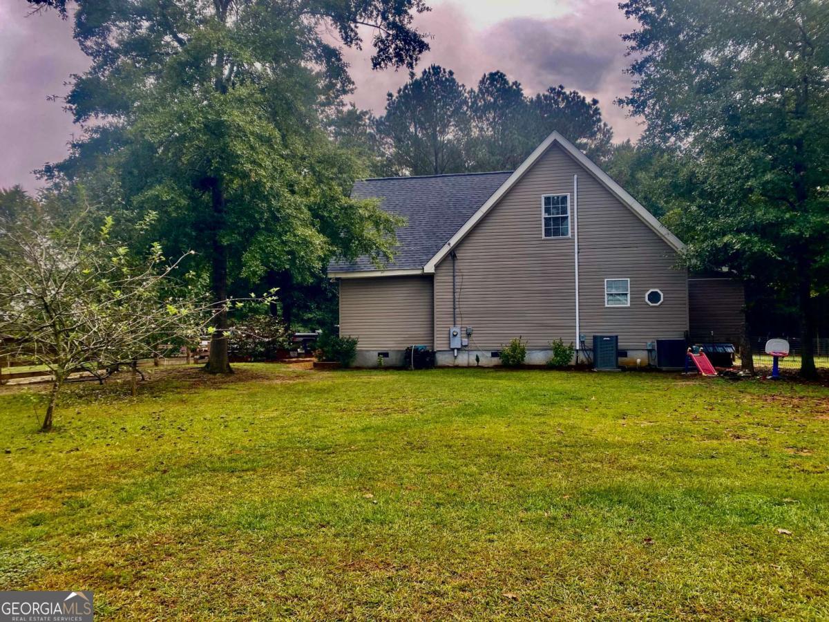 290 Poplar Creek Road Stephens GA 30667