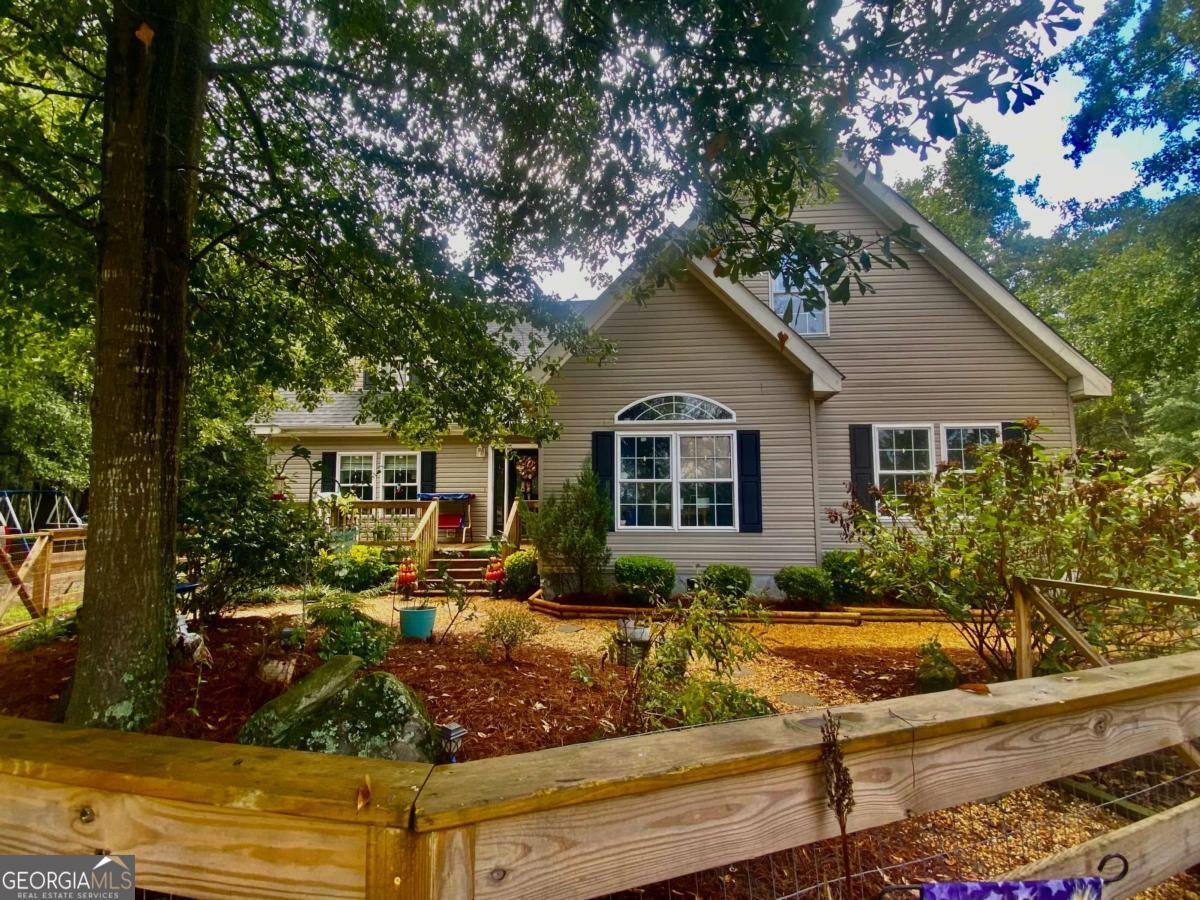 290 Poplar Creek Road Stephens GA 30667