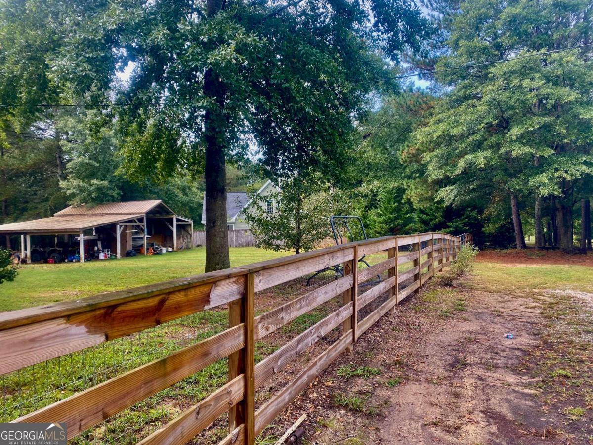 290 Poplar Creek Road Stephens GA 30667