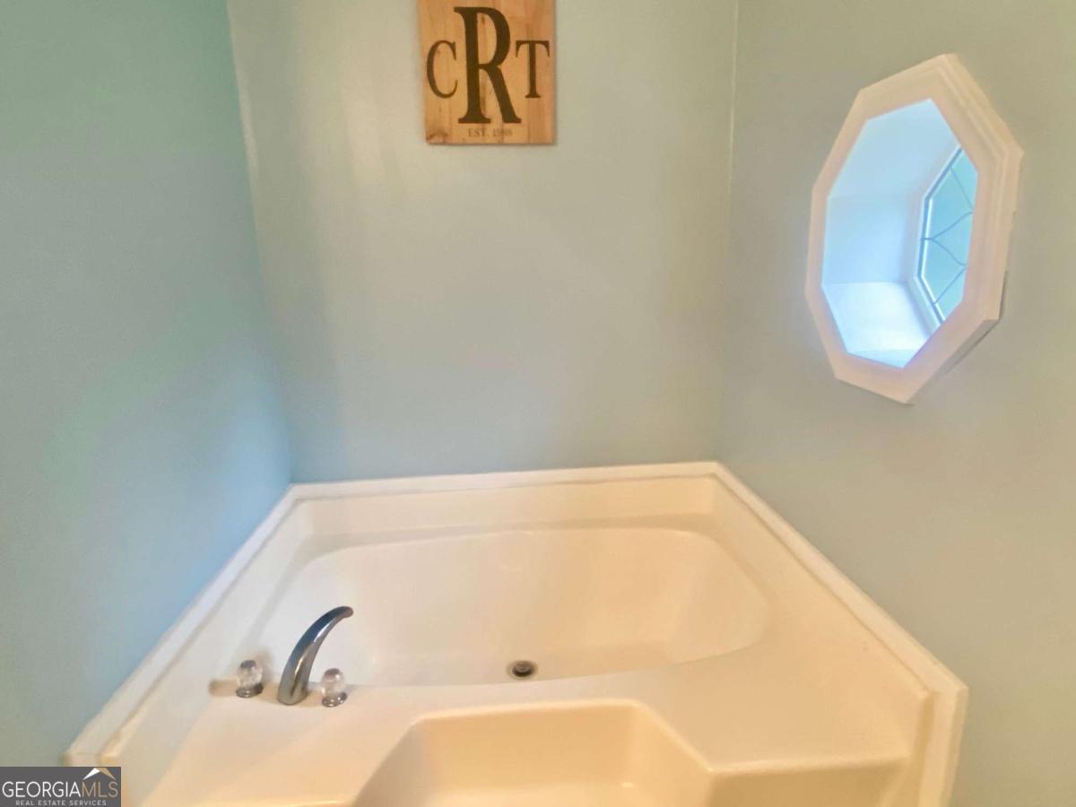 290 Poplar Creek Road Stephens GA 30667