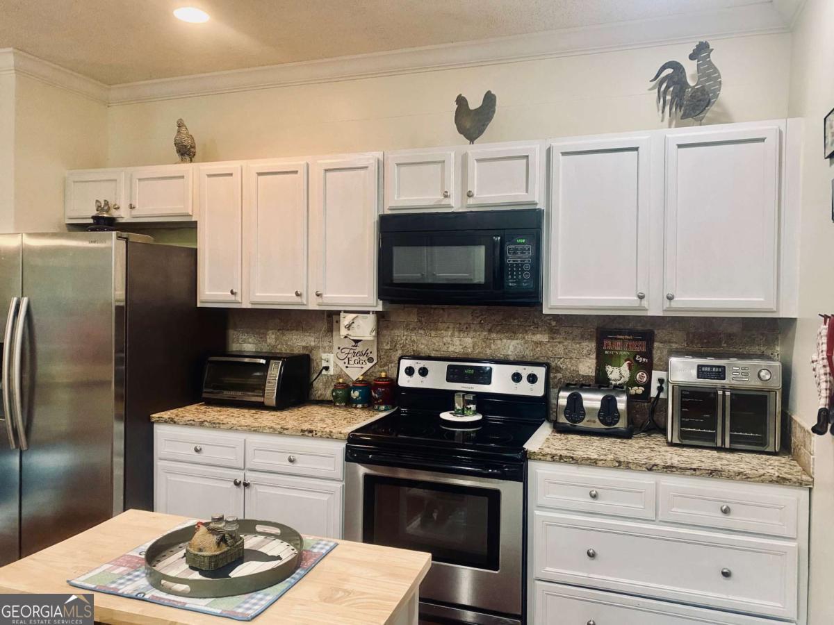 290 Poplar Creek Road Stephens GA 30667