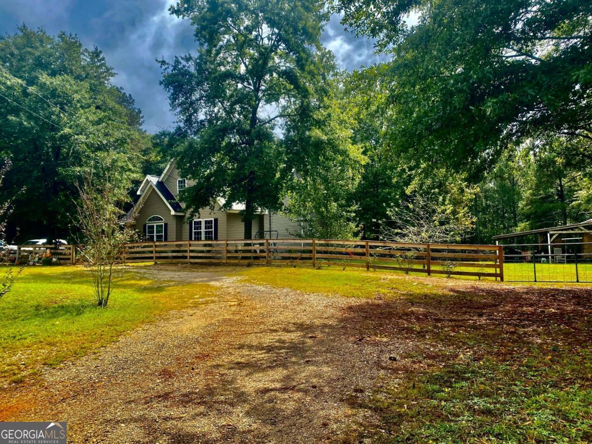 290 Poplar Creek Road Stephens GA 30667