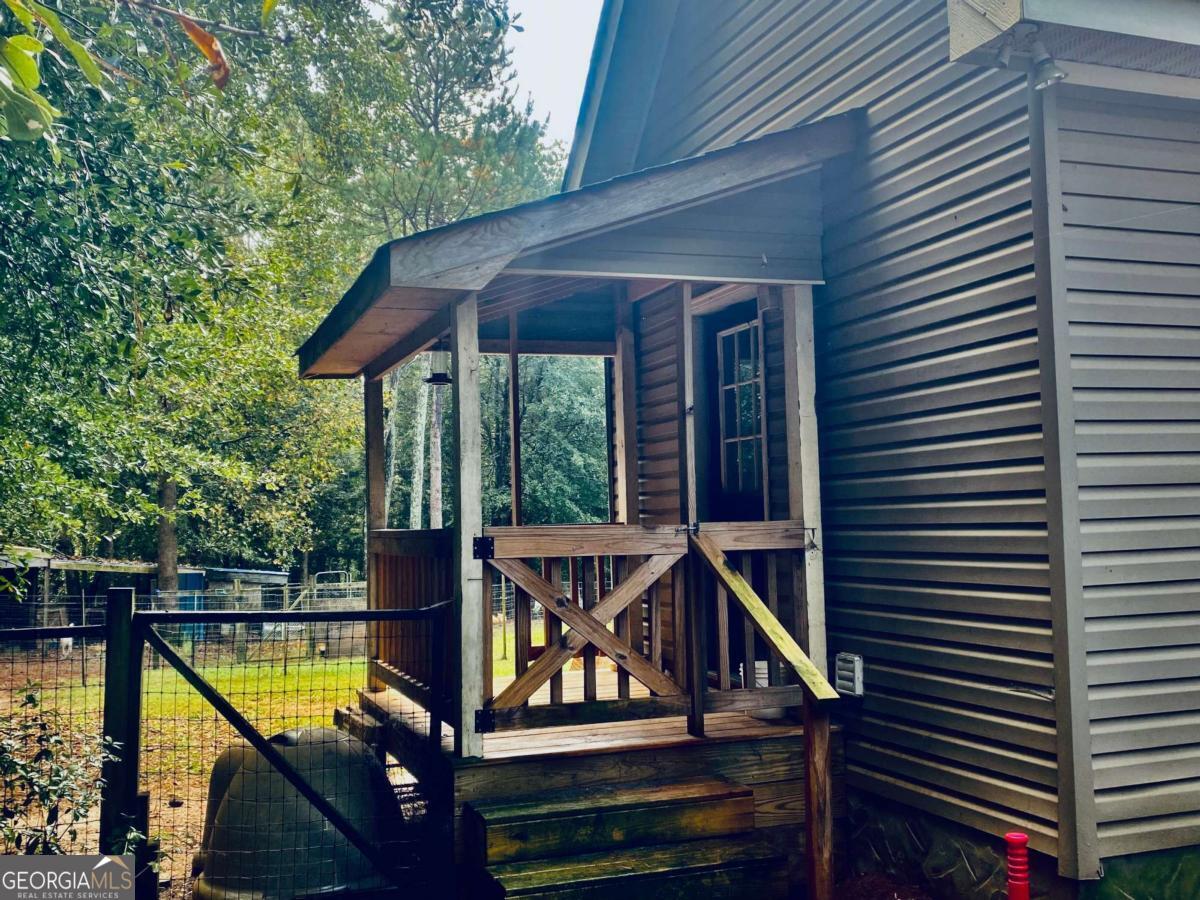 290 Poplar Creek Road Stephens GA 30667