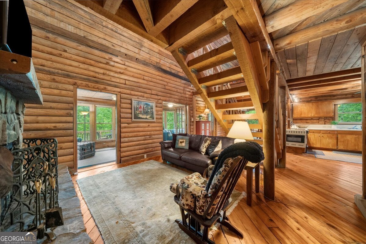 15 Bailey Street Whitesburg GA 30185