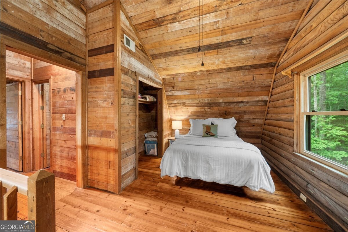15 Bailey Street Whitesburg GA 30185