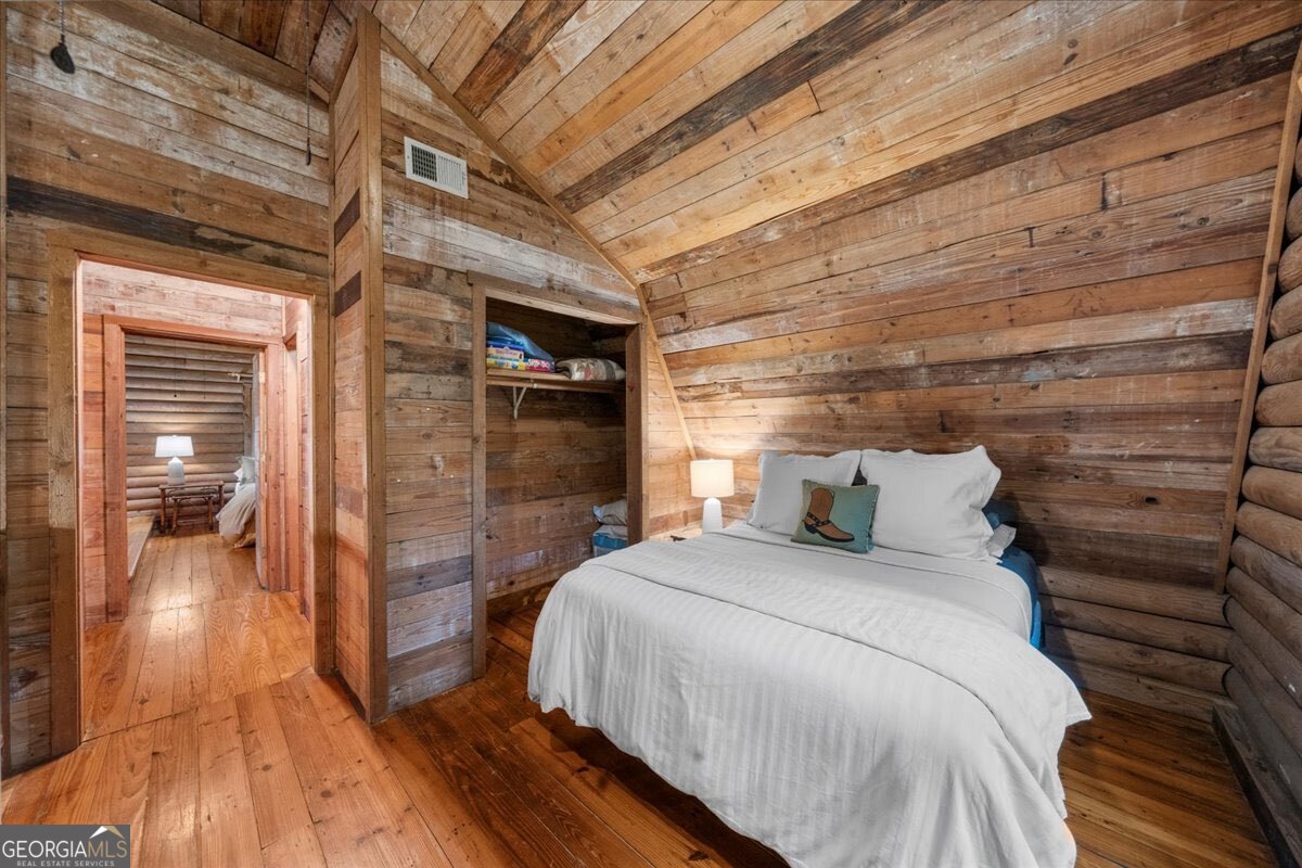 15 Bailey Street Whitesburg GA 30185