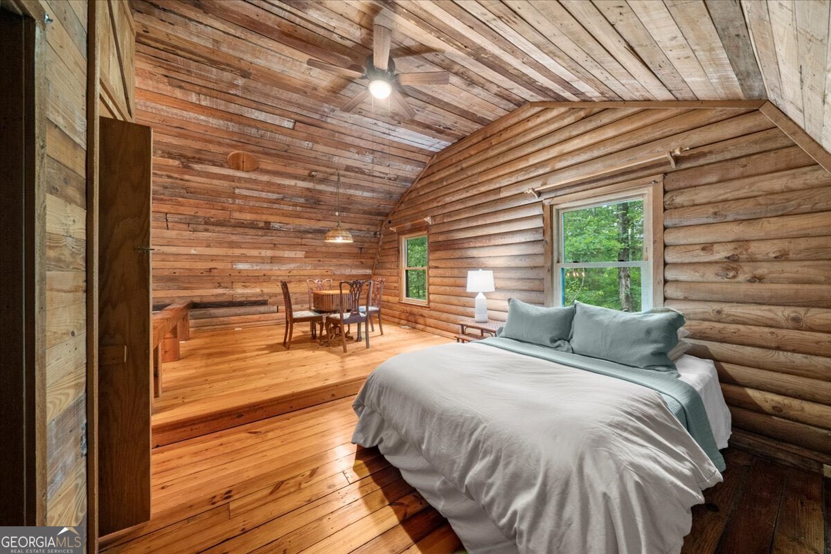 15 Bailey Street Whitesburg GA 30185
