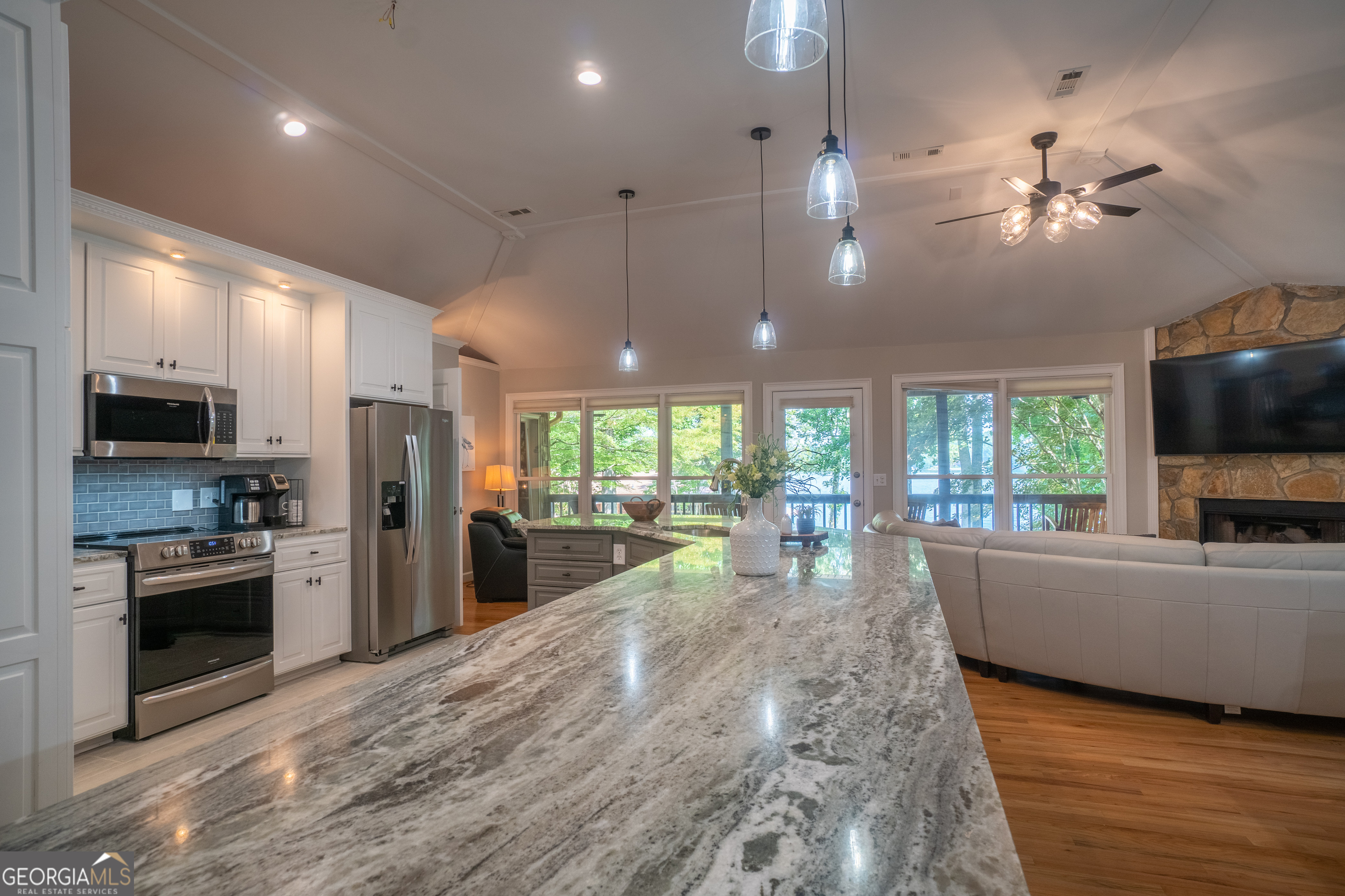 313 Omega Way Hiawassee GA 30546