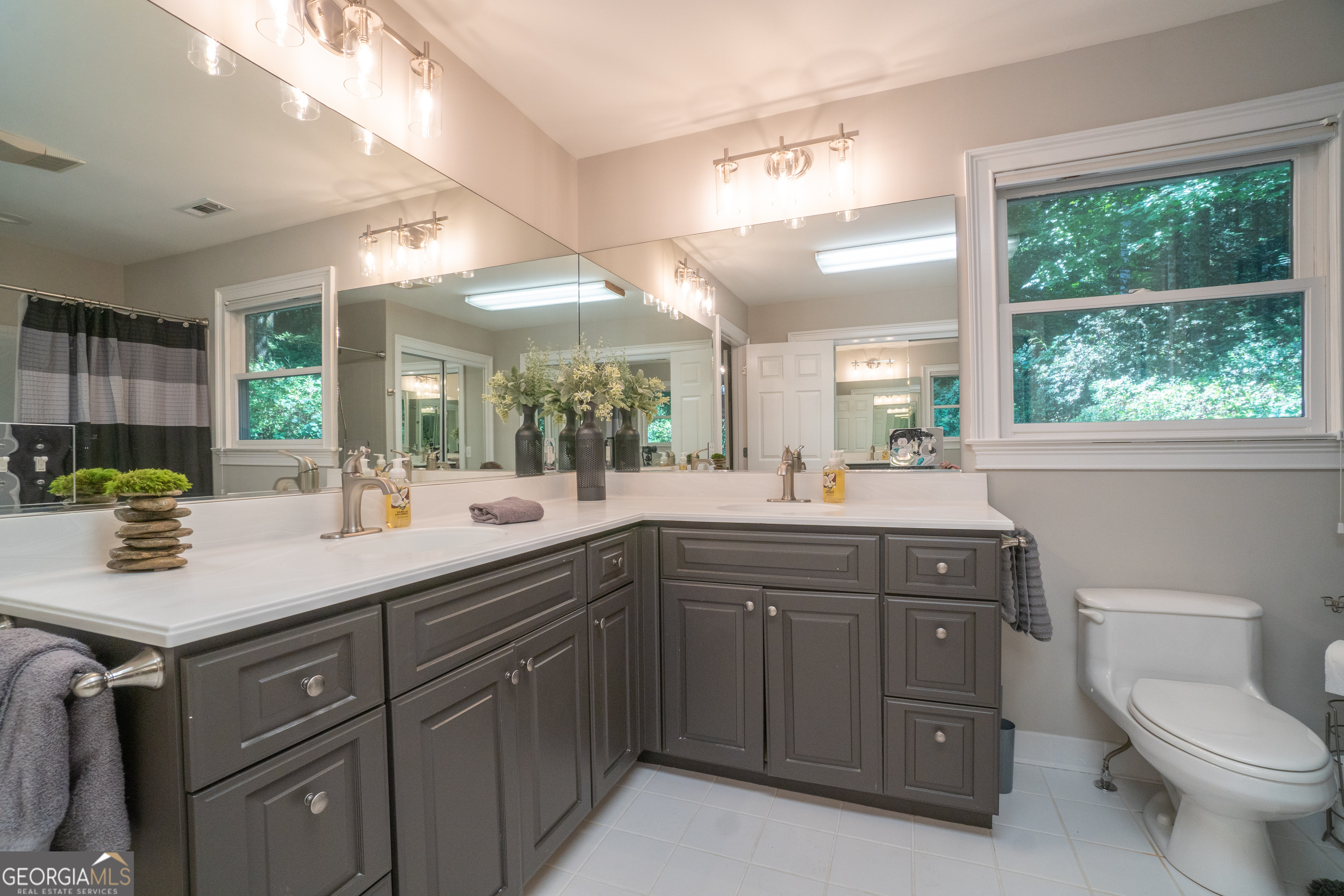 313 Omega Way Hiawassee GA 30546