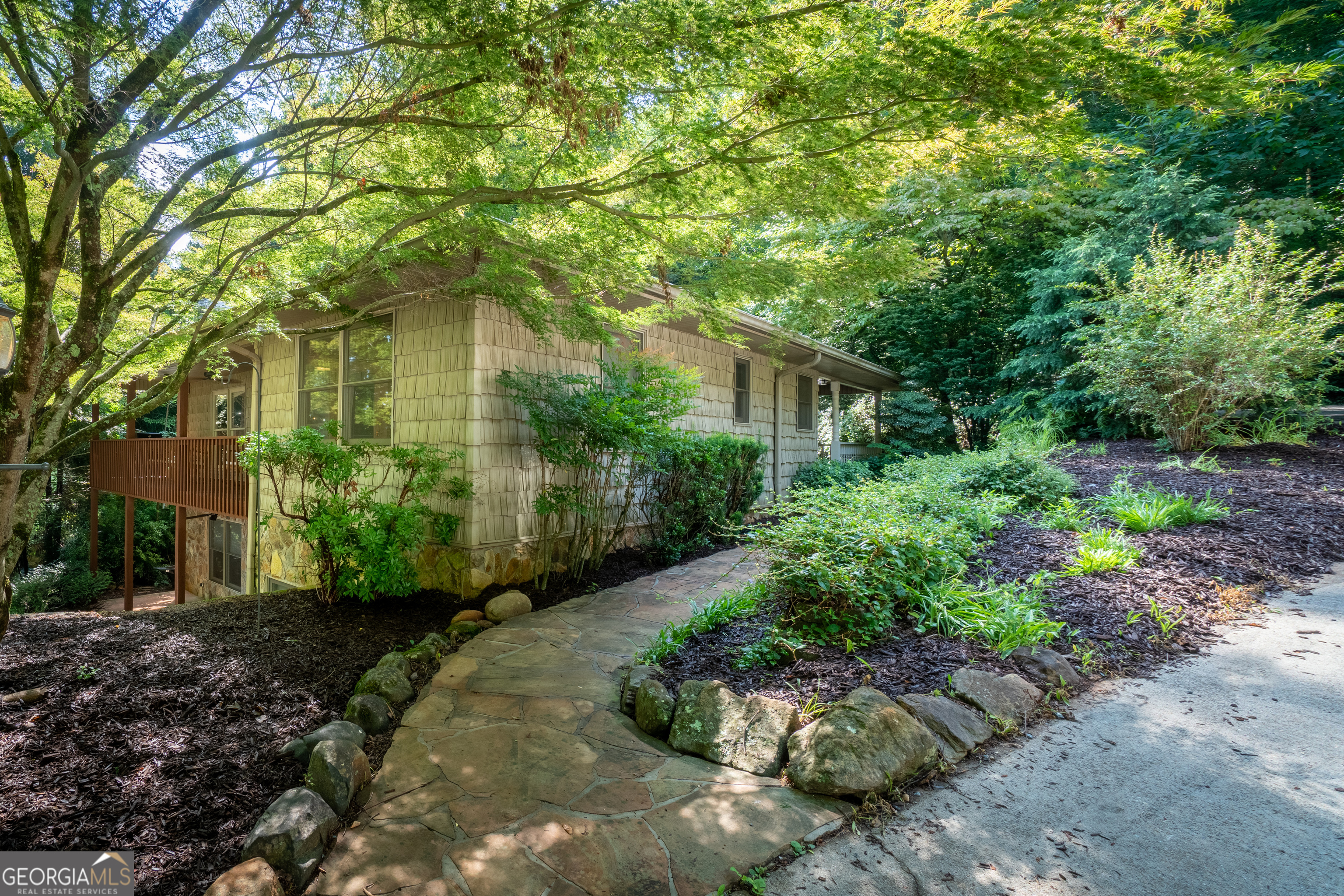 313 Omega Way Hiawassee GA 30546