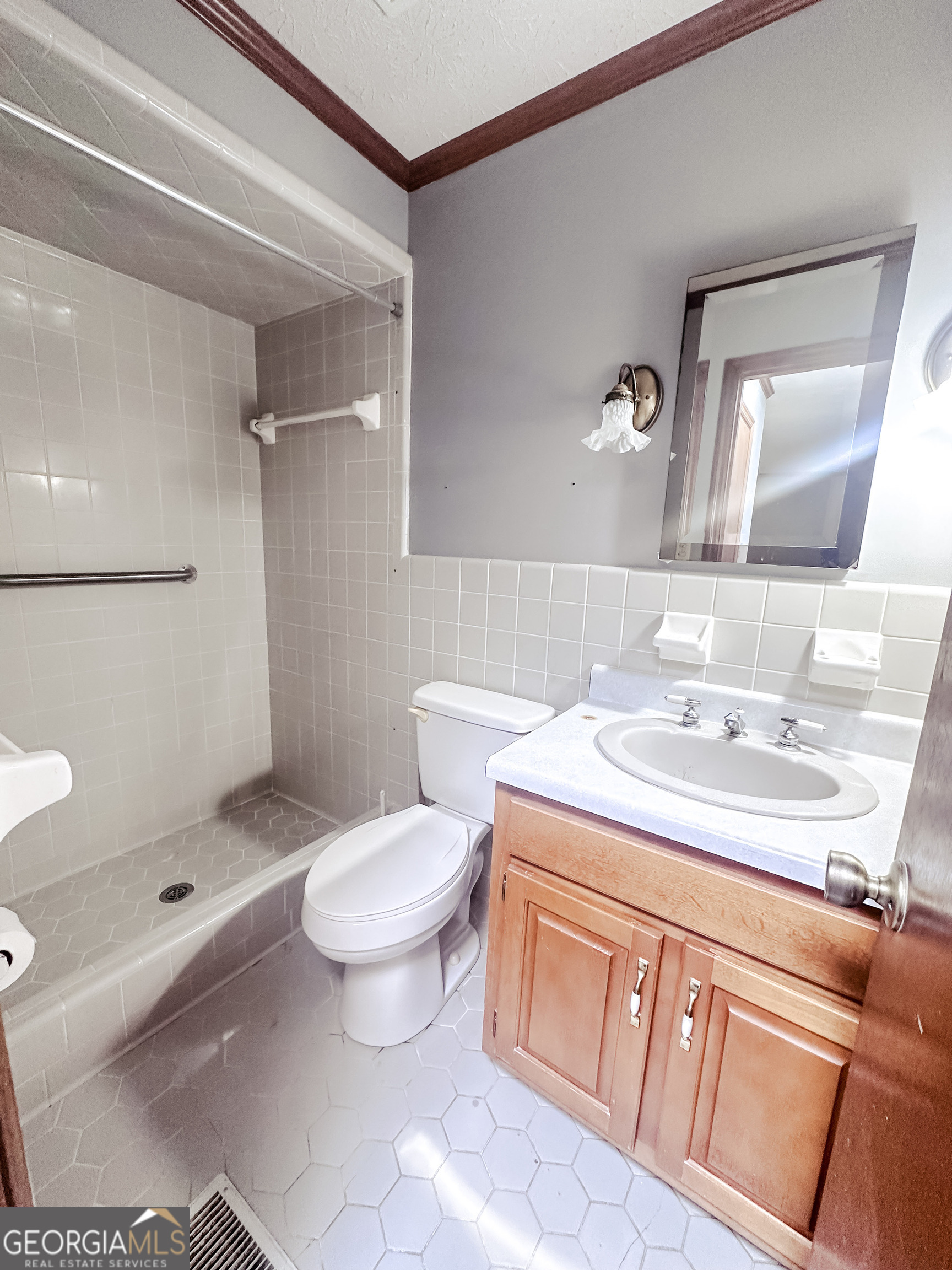 1869 Florida Avenue Soperton GA 30457