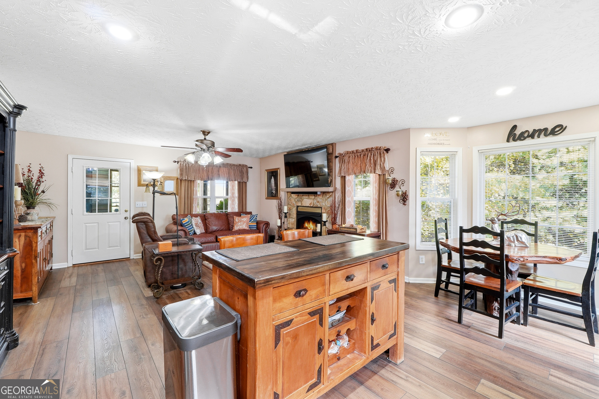 383 Acadia Drive Ellijay GA 30540