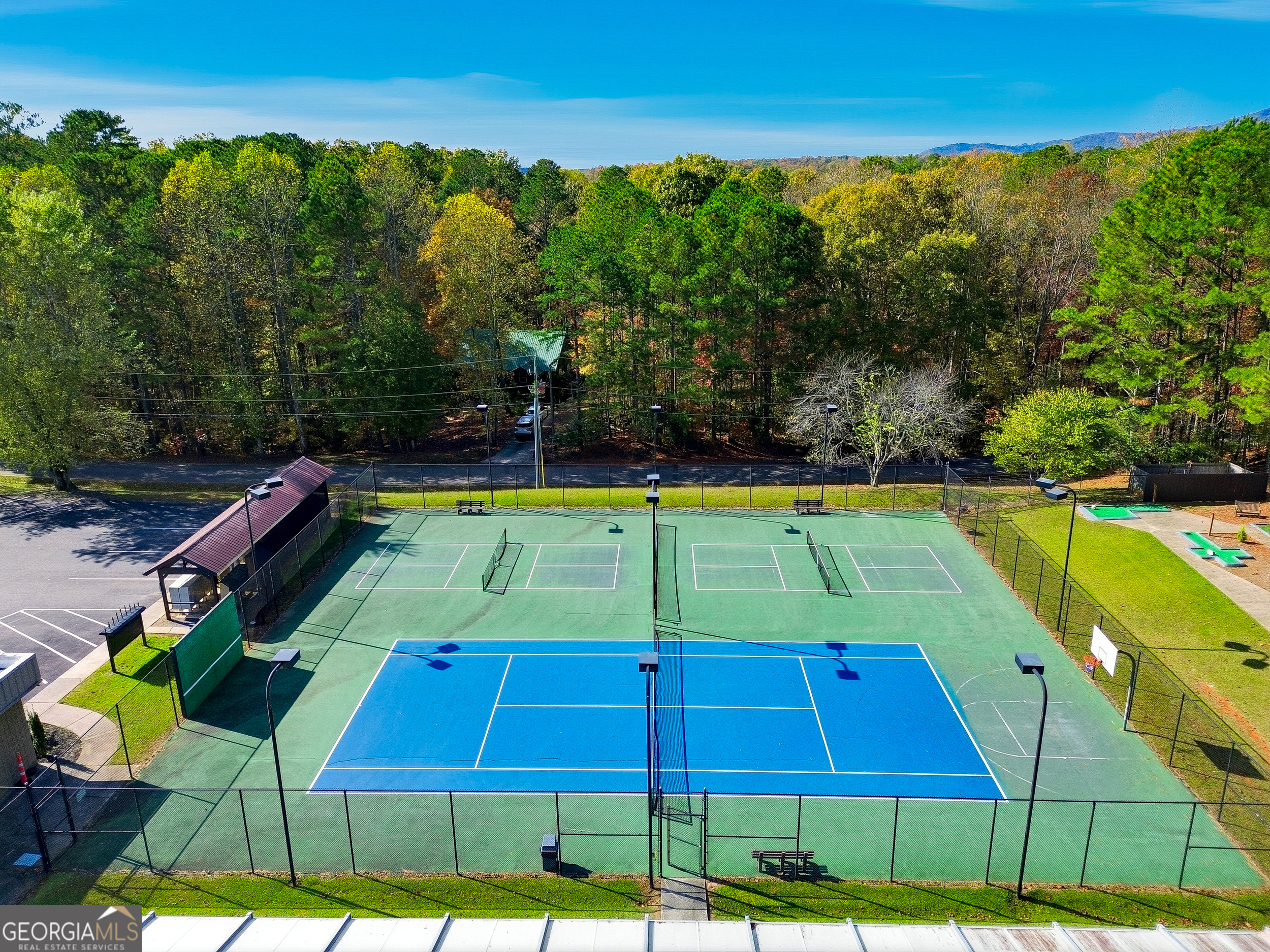 383 Acadia Drive Ellijay GA 30540