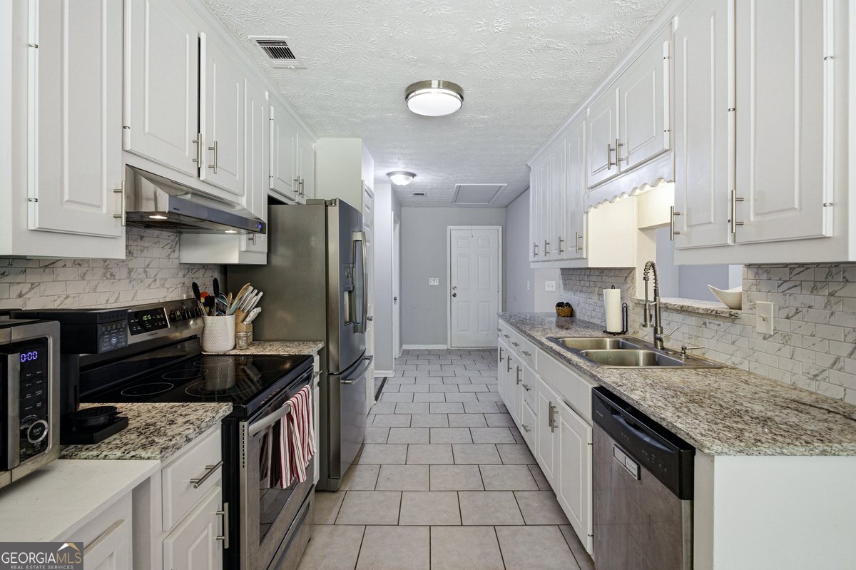 684 Mills Drive Covington GA 30016