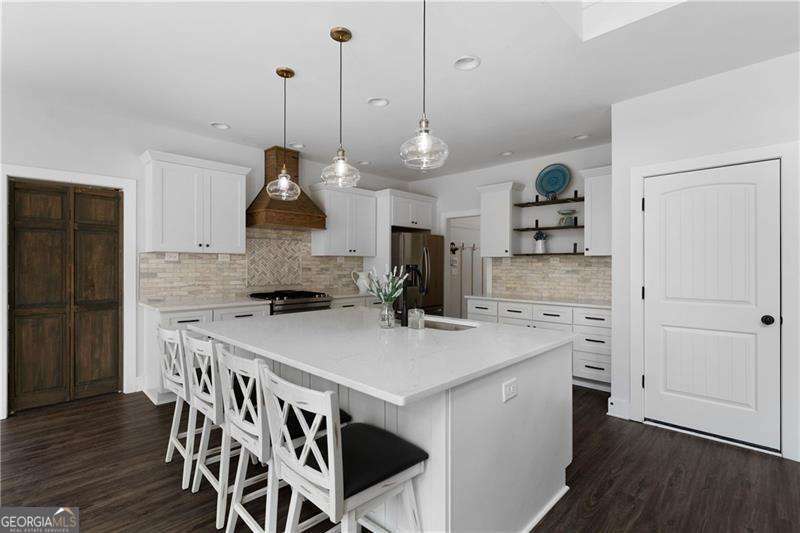 401 Blossom Trail Acworth GA 30101