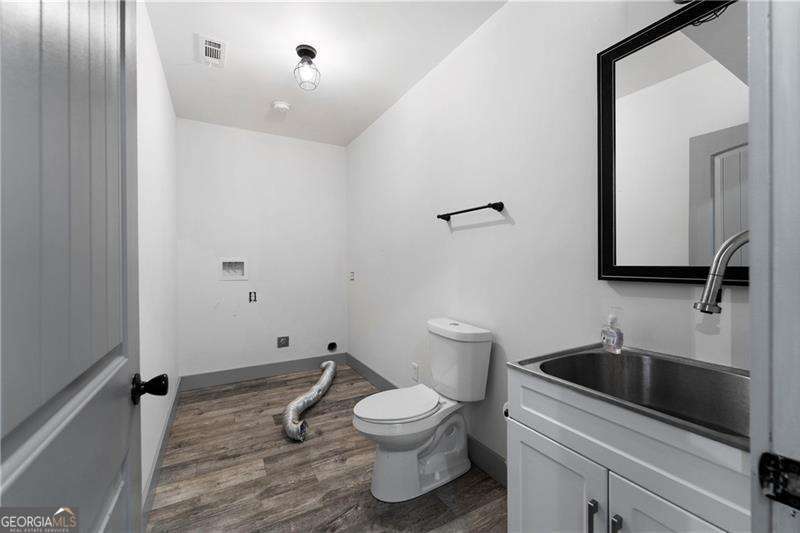 401 Blossom Trail Acworth GA 30101