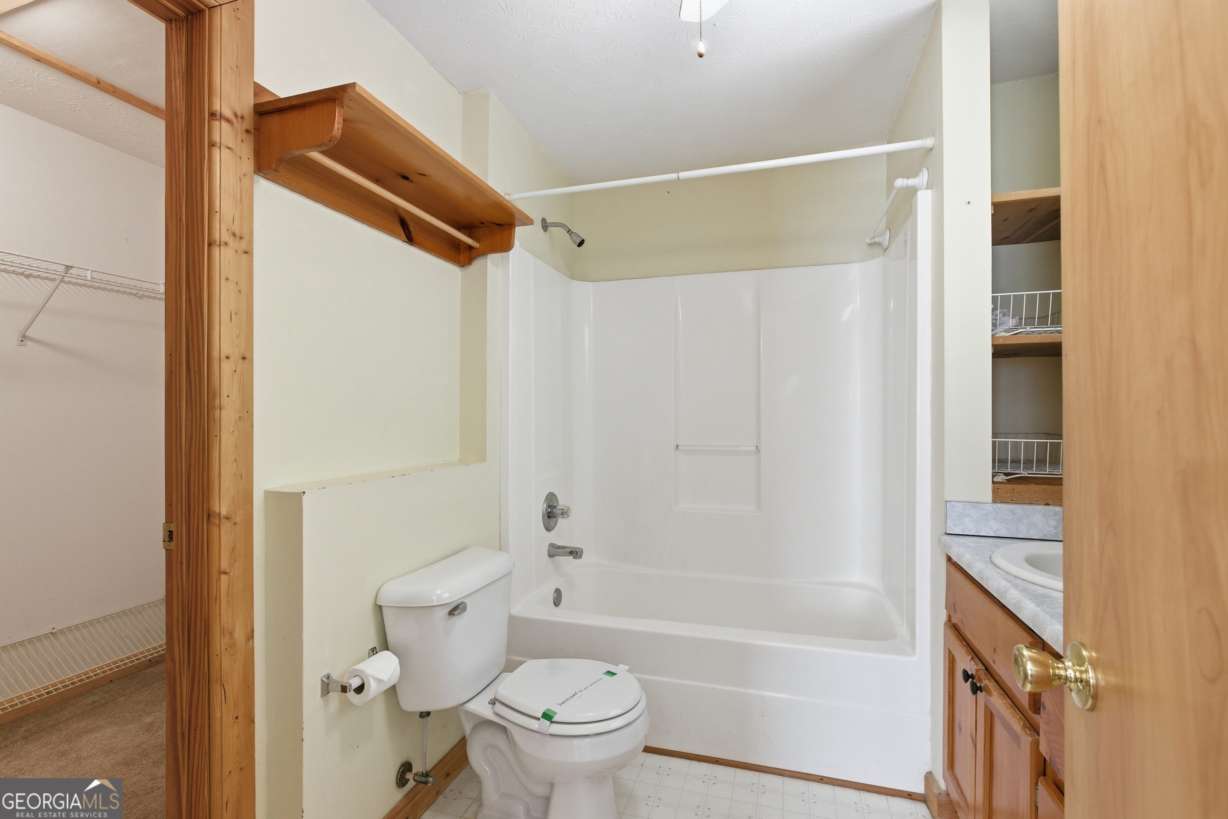 47 Terrys Place Cleveland GA 30528