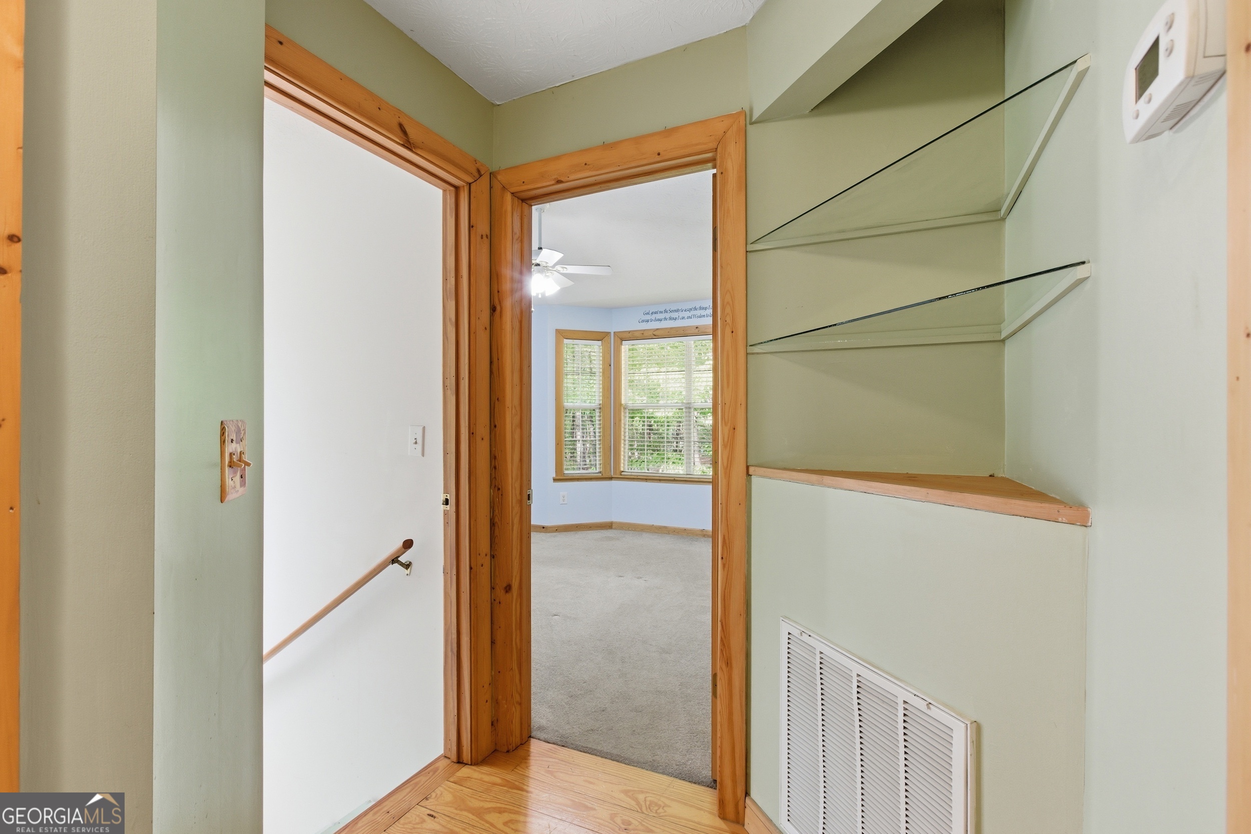 47 Terrys Place Cleveland GA 30528