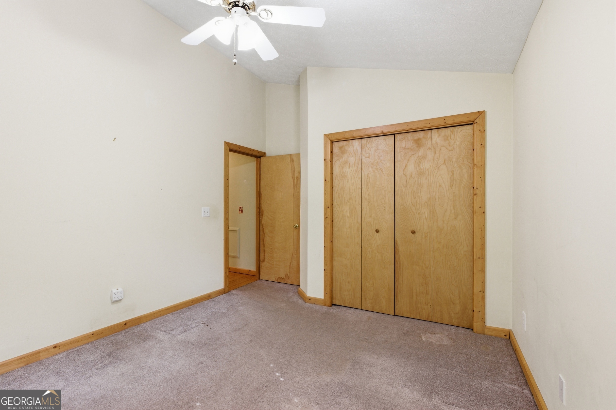 47 Terrys Place Cleveland GA 30528