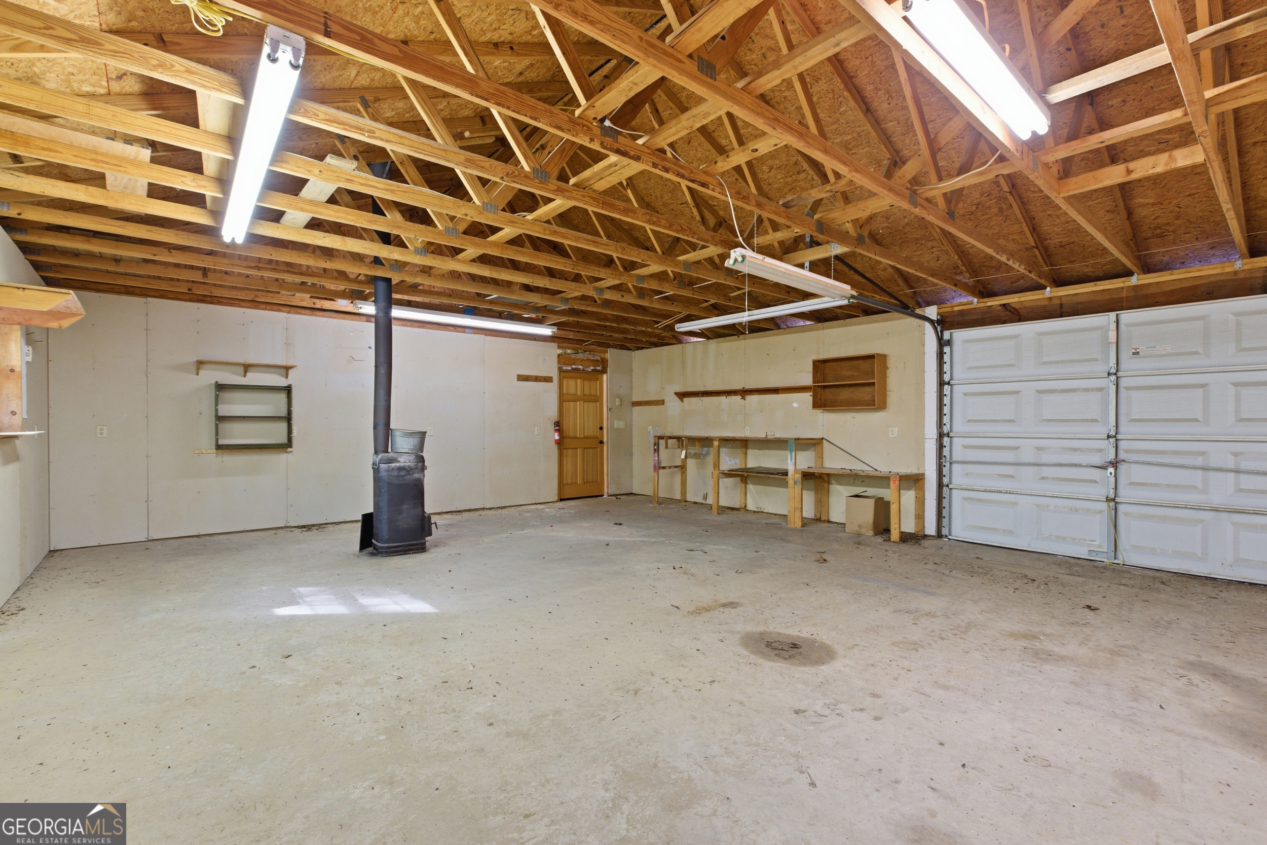 47 Terrys Place Cleveland GA 30528