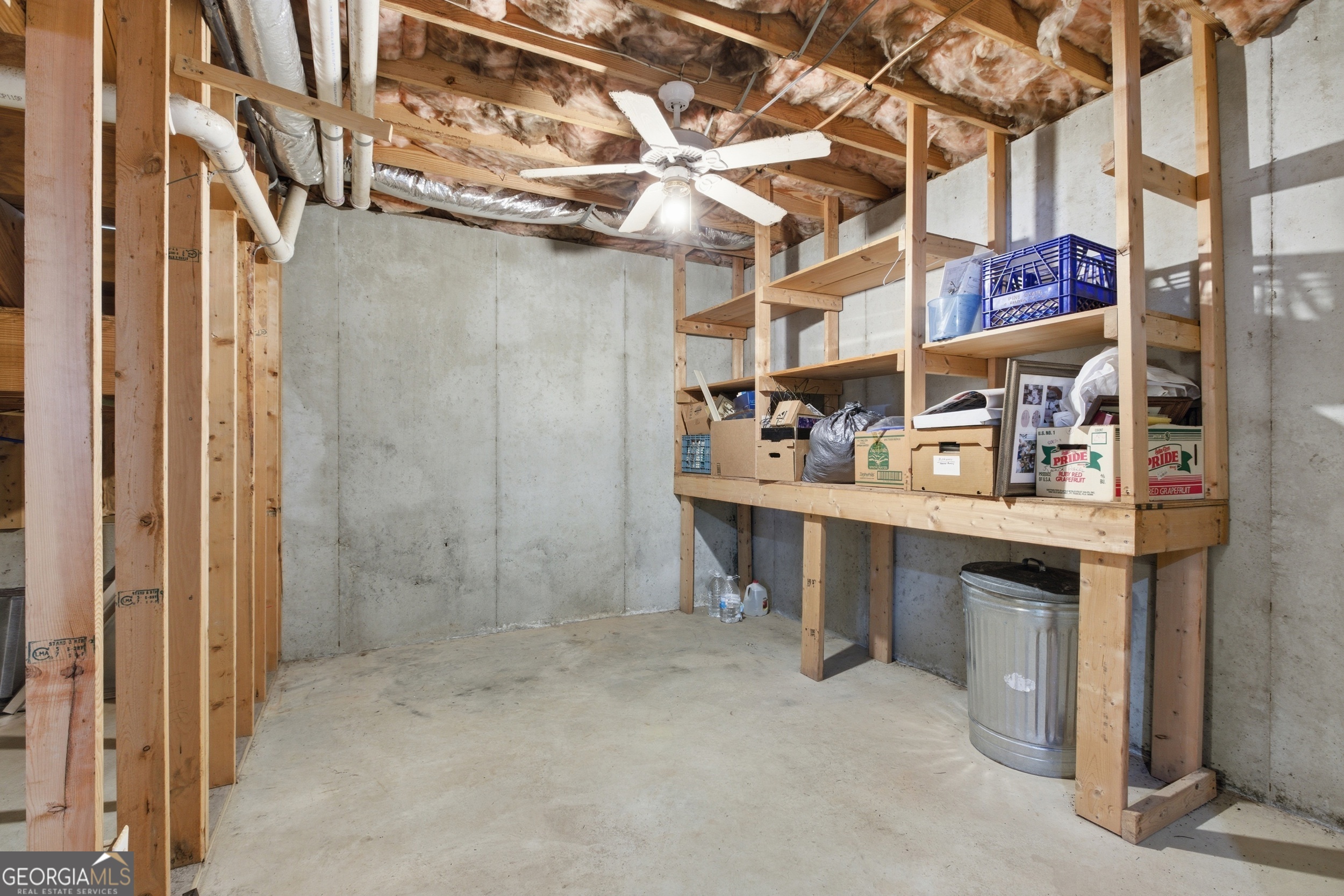 47 Terrys Place Cleveland GA 30528