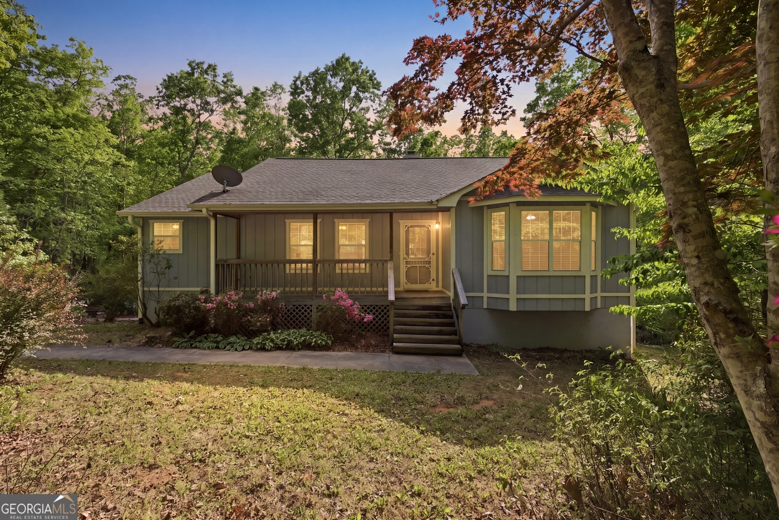 47 Terrys Place Cleveland GA 30528