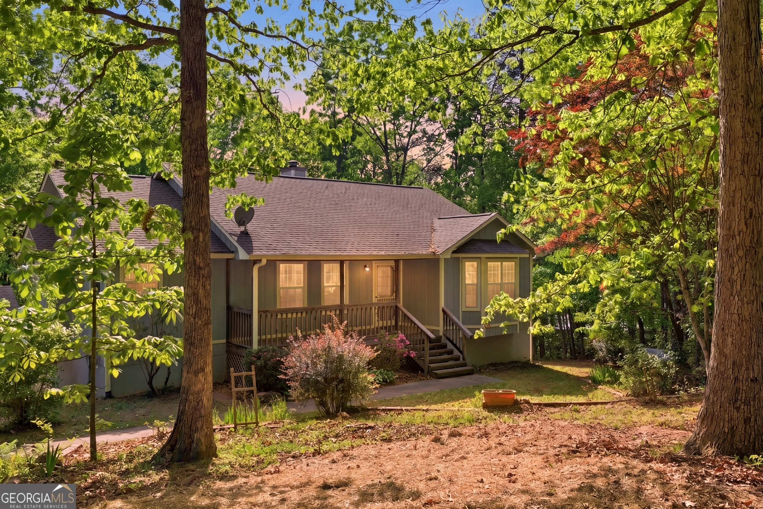 47 Terrys Place Cleveland GA 30528