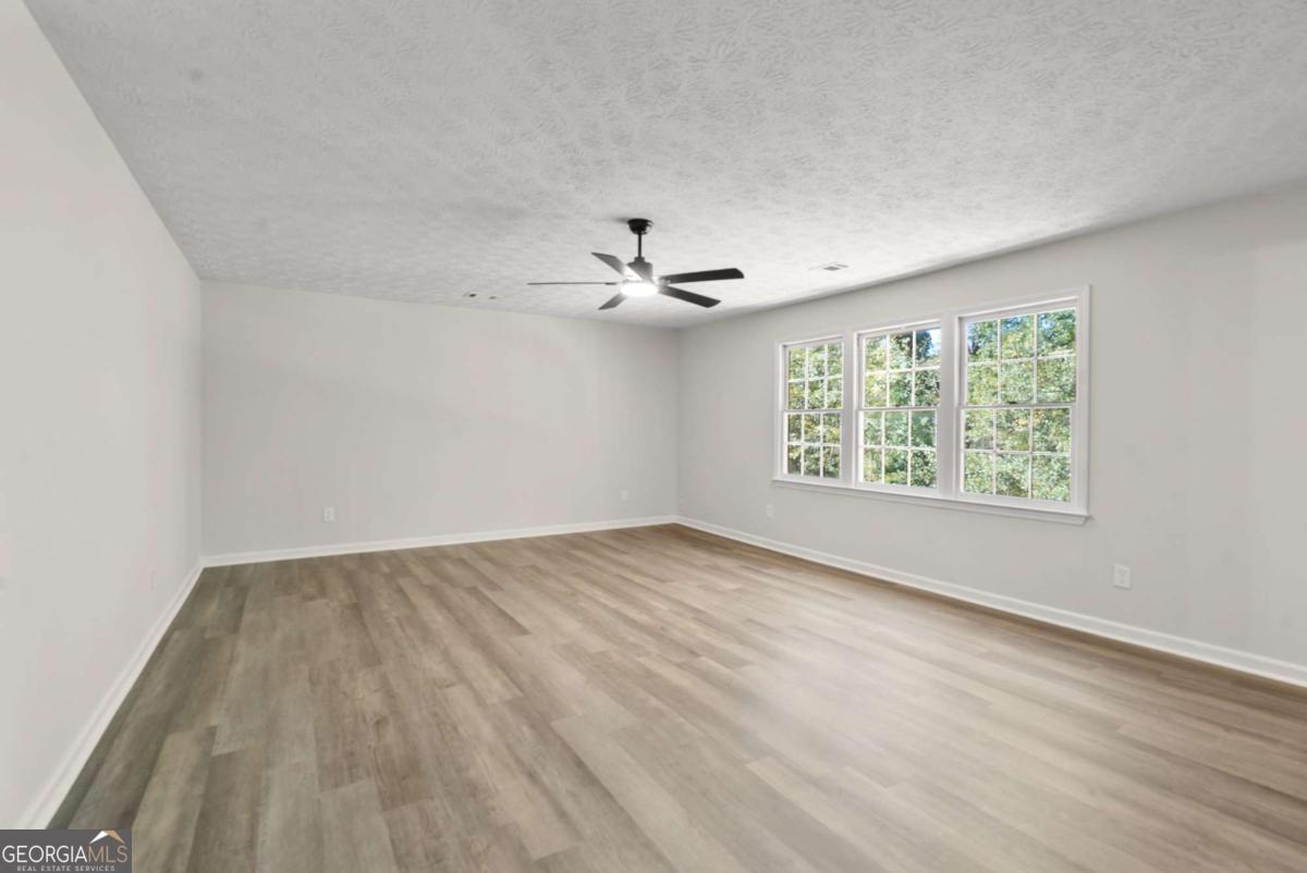 1559 Fieldgreen Overlook Stone Mountain GA 30088